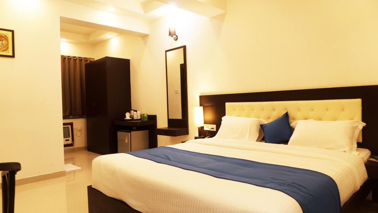 Hotel Max Inn Bhāgalpur Exterior photo