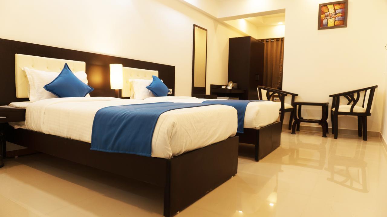 Hotel Max Inn Bhāgalpur Exterior photo