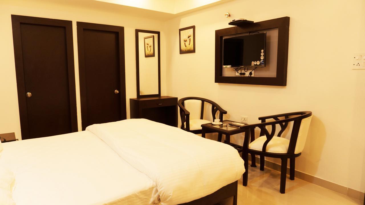 Hotel Max Inn Bhāgalpur Exterior photo